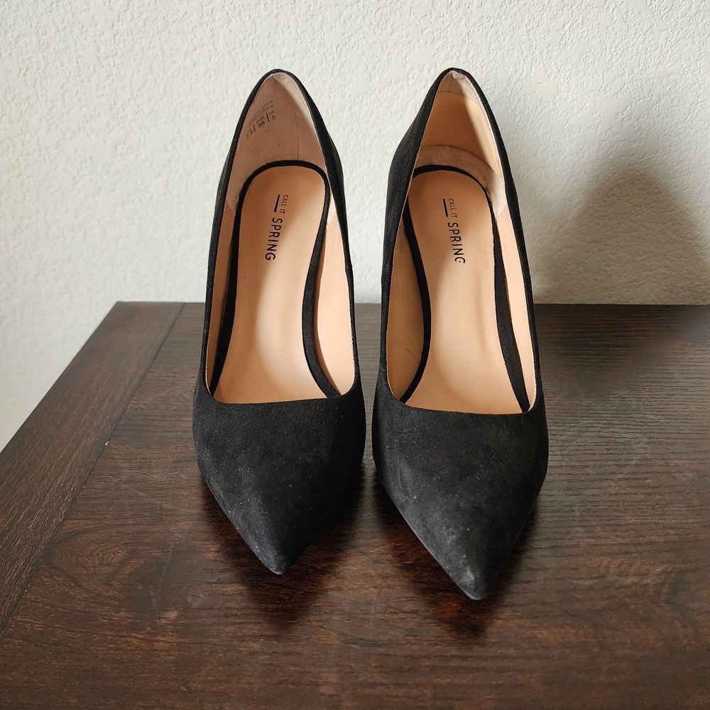 Elegant Black Women's Pointy Toe Heels Size: 7.5 - Picture 9 of 10